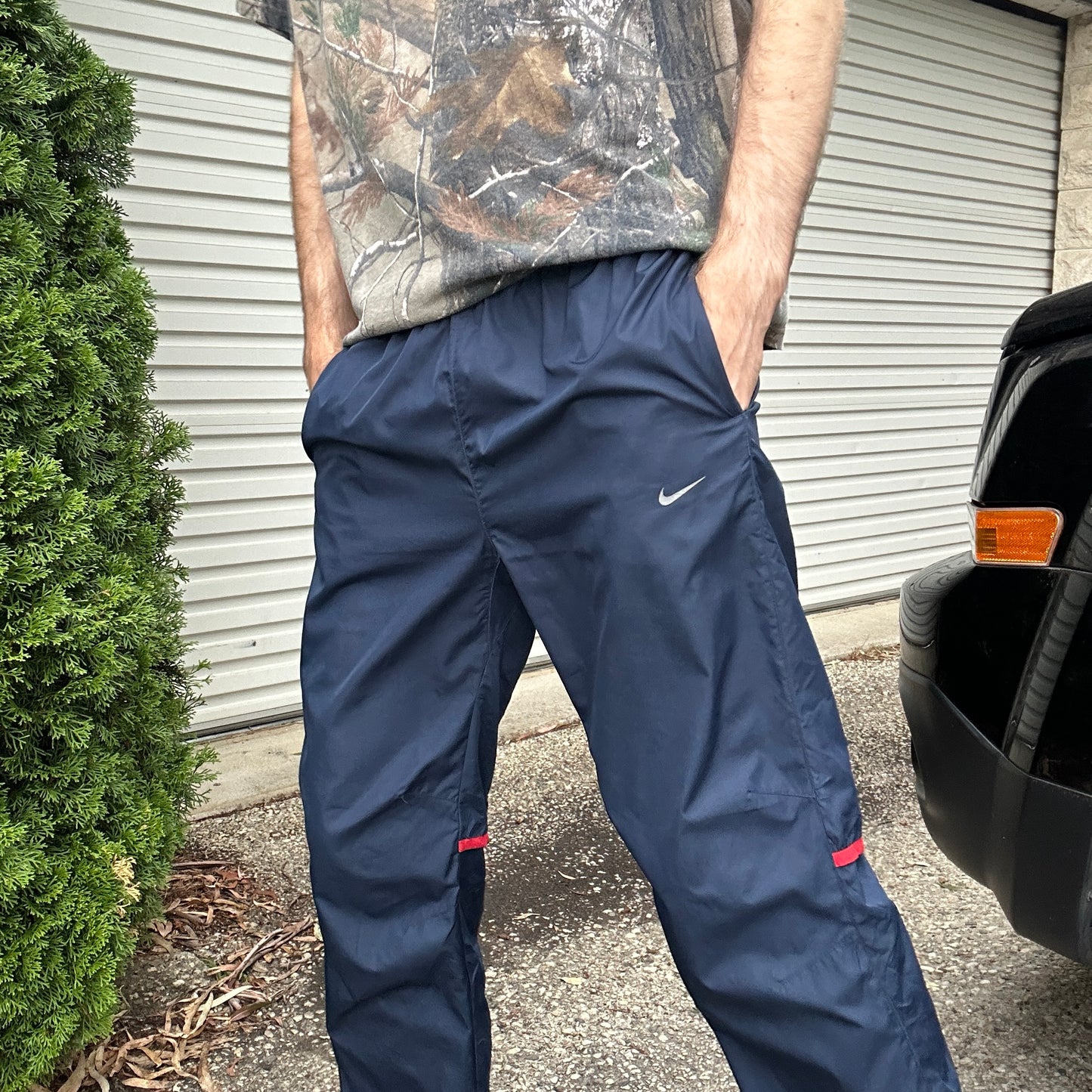 Vintage Navy Nike Trackpants - M