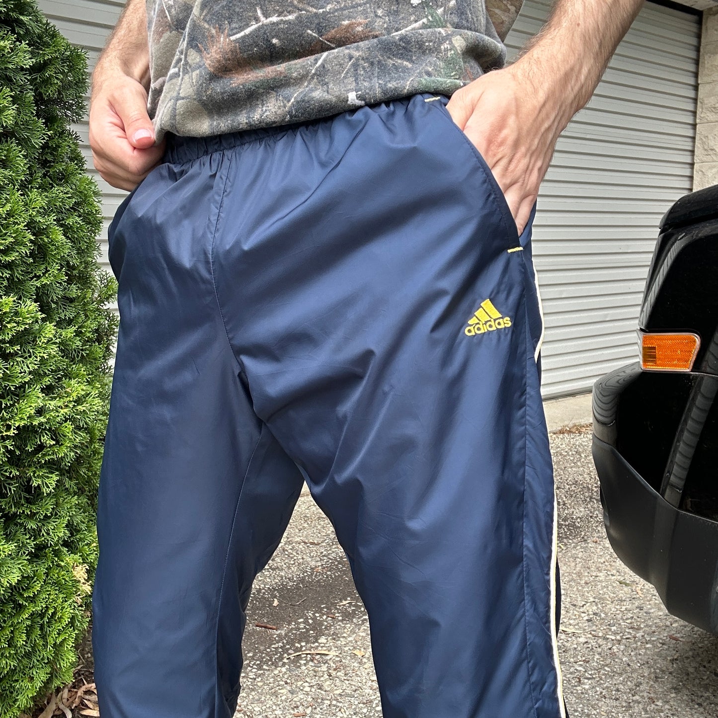 Vintage 90's Adidas Trackpants - M
