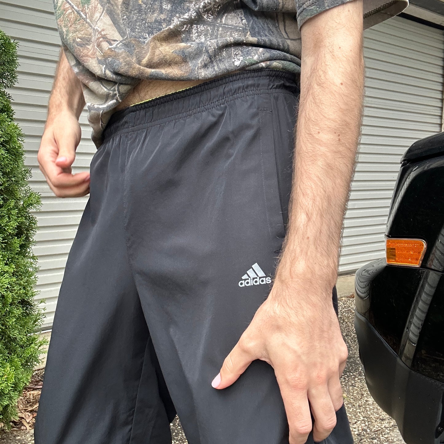 2000's Black Adidas Trackpants - L