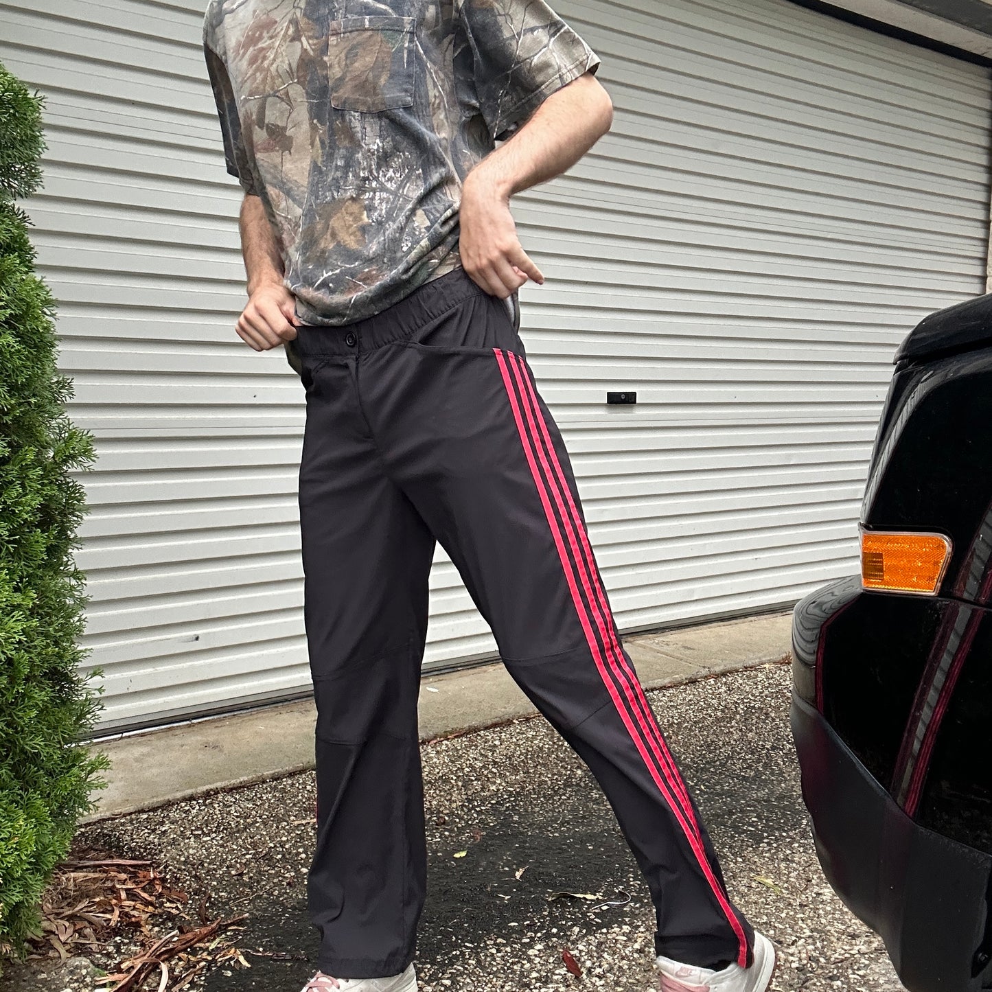 Vintage Black and Red Adidas Trackpants - L(W)