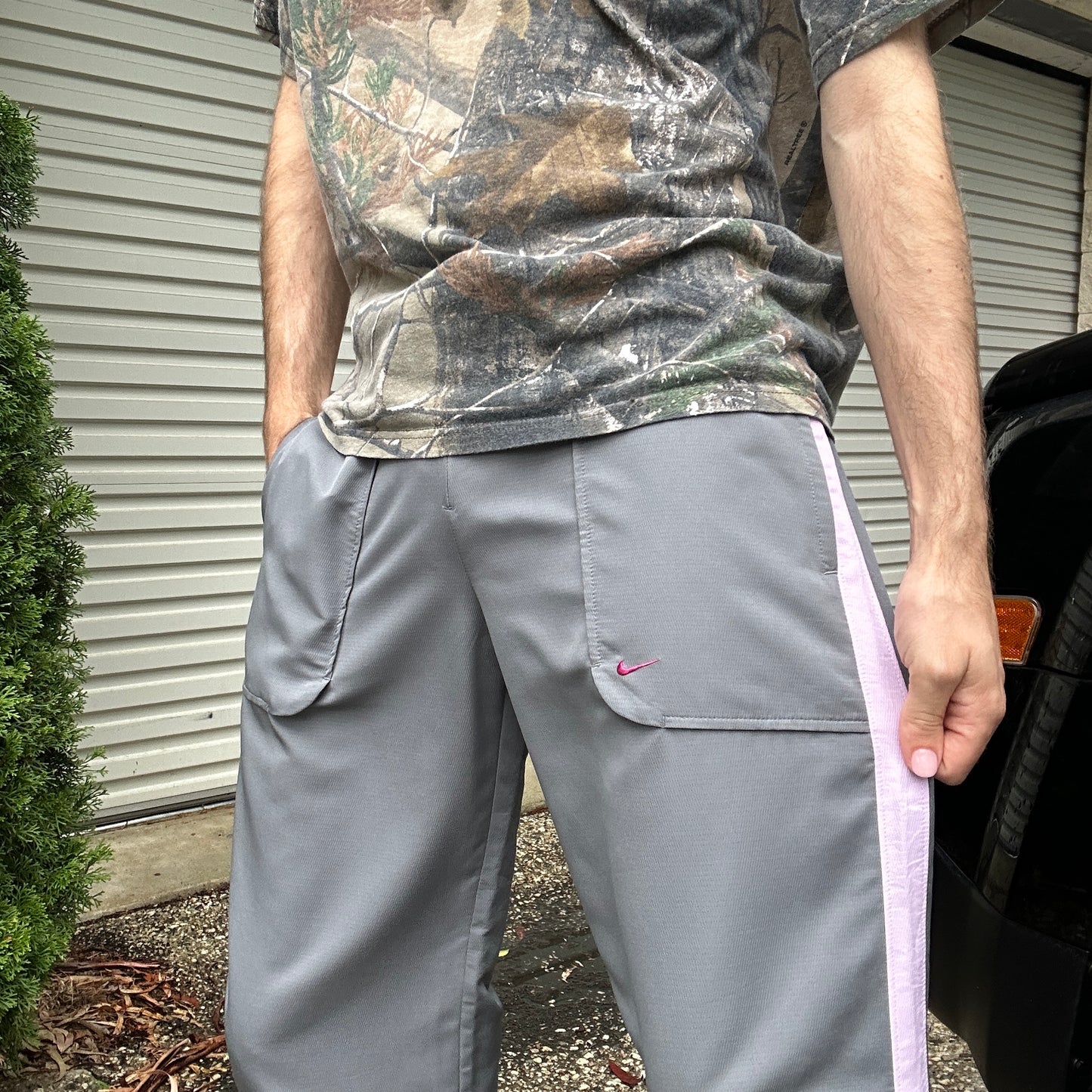 Vintage Grey and Pink Nike Trackpants - L (W)