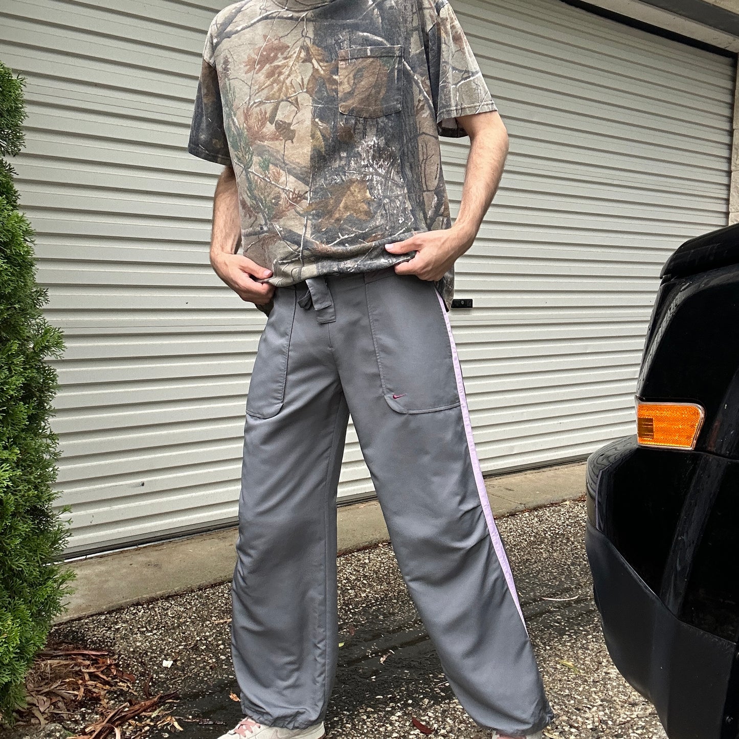 Vintage Grey and Pink Nike Trackpants - L (W)