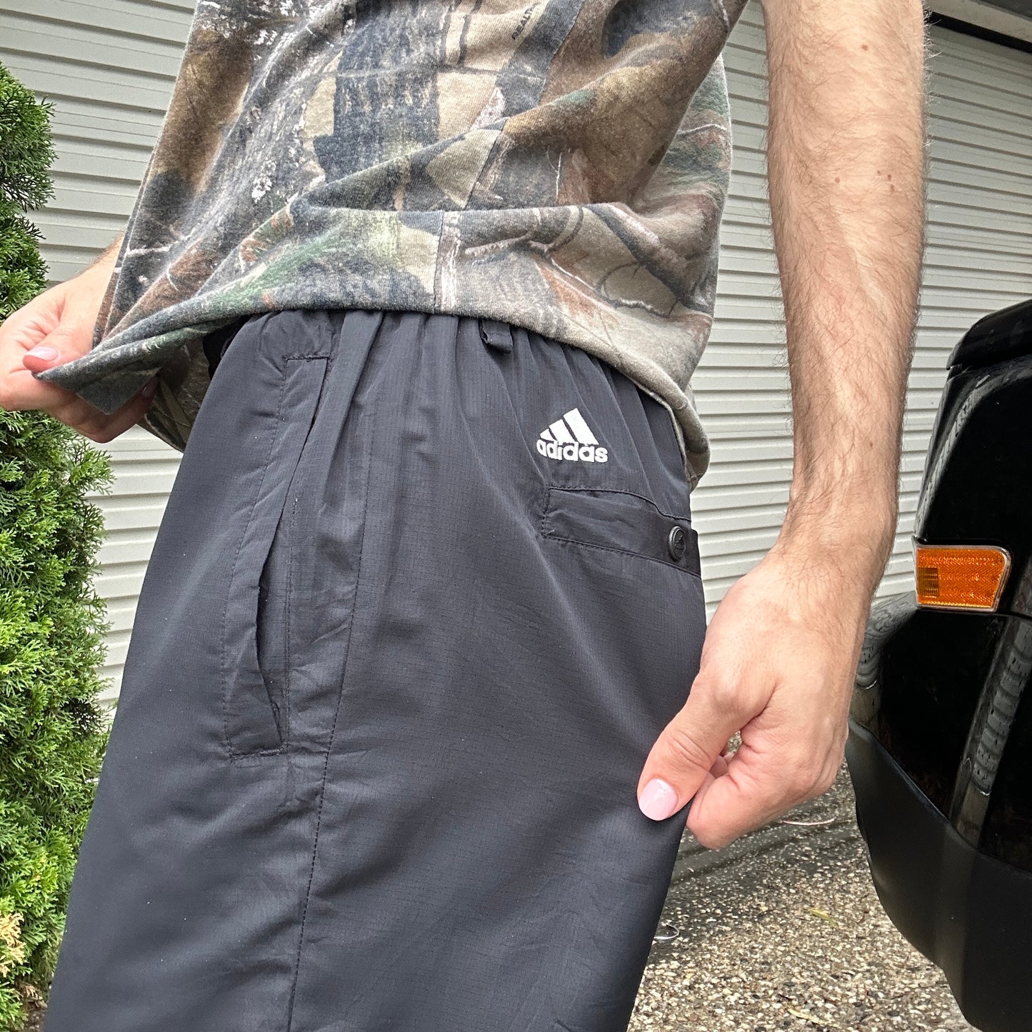 Vintage Black Adidas Trackpants - L (W)