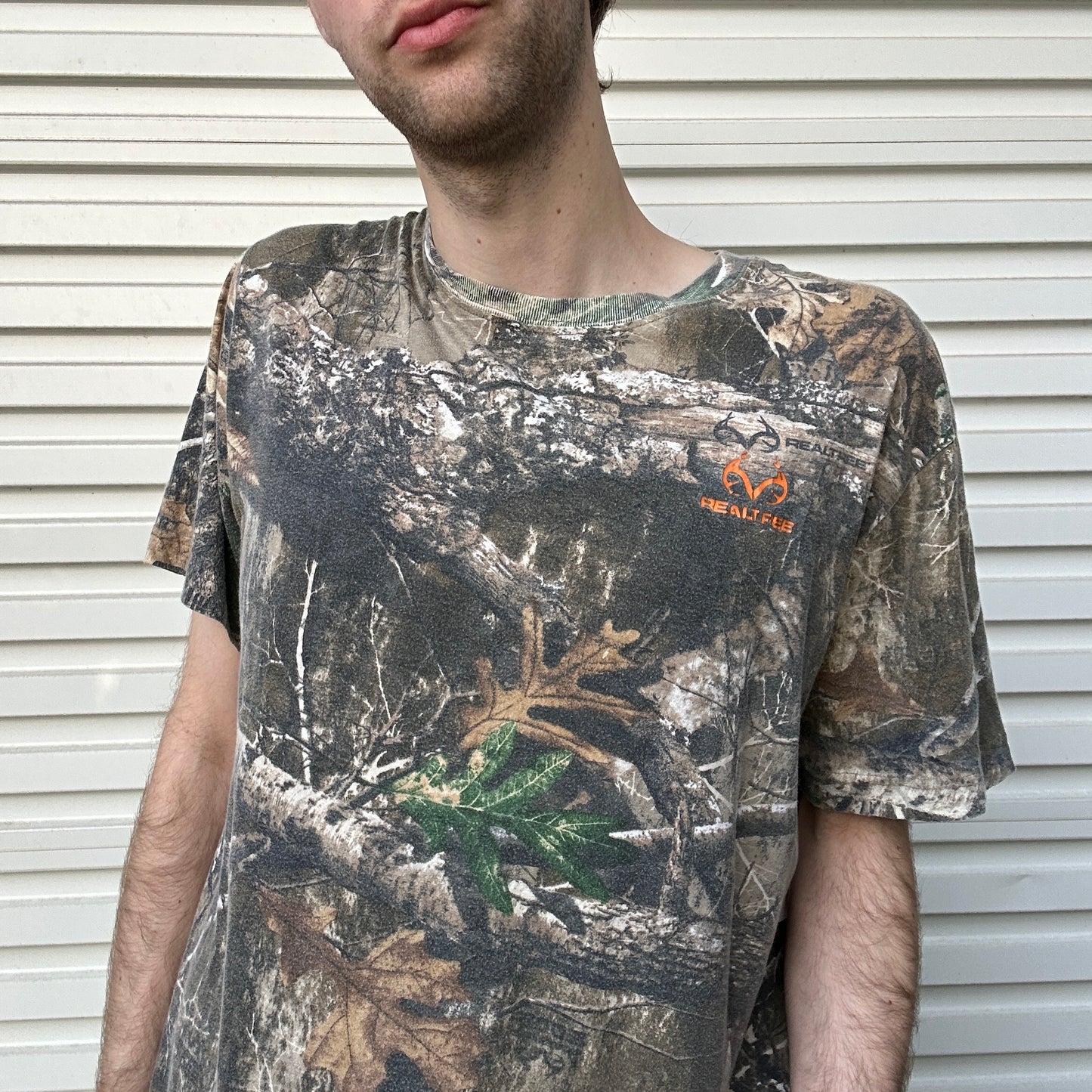 Vintage Realtree Camo Tee - L