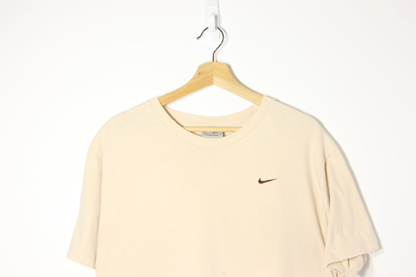 Vintage 00's Nike Basic Tee - L