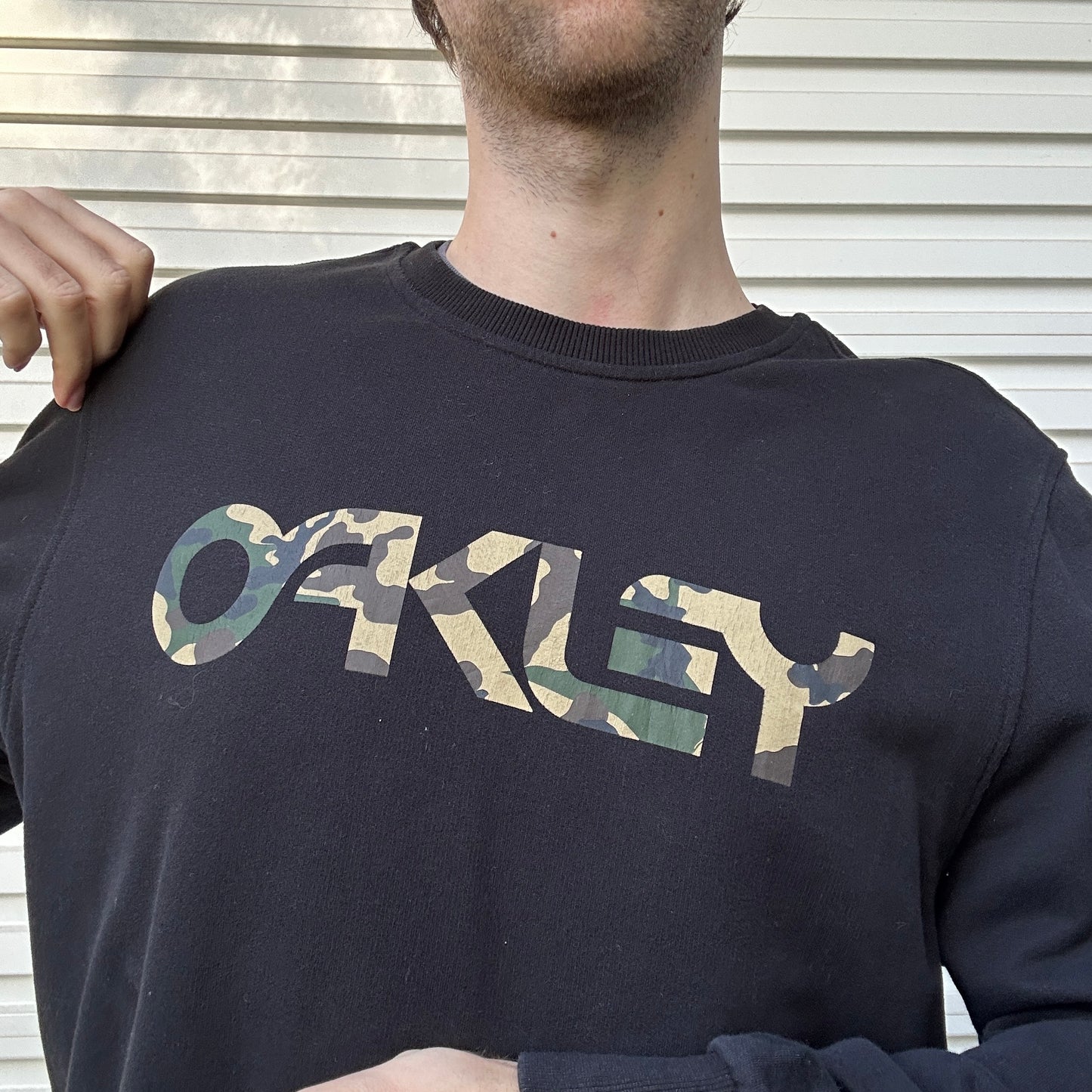 Vintage 2000's Oakley Sweatshirt - XL