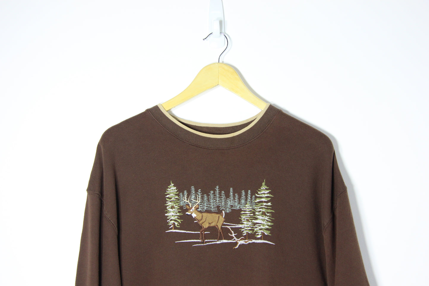 1990's Deer Embroidered USA Sweatshirt - L