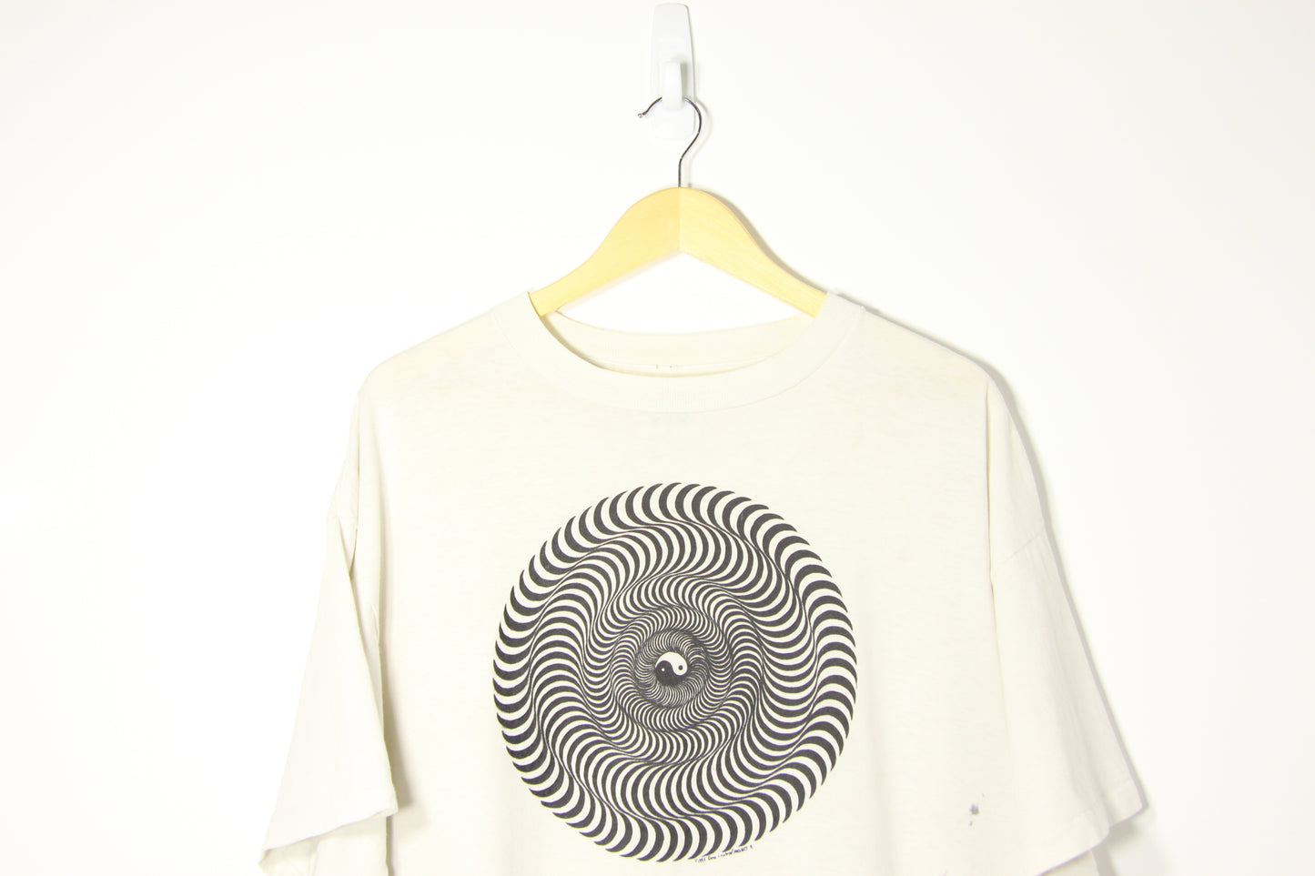 1993 YinYang USA Graphic Tee - XL