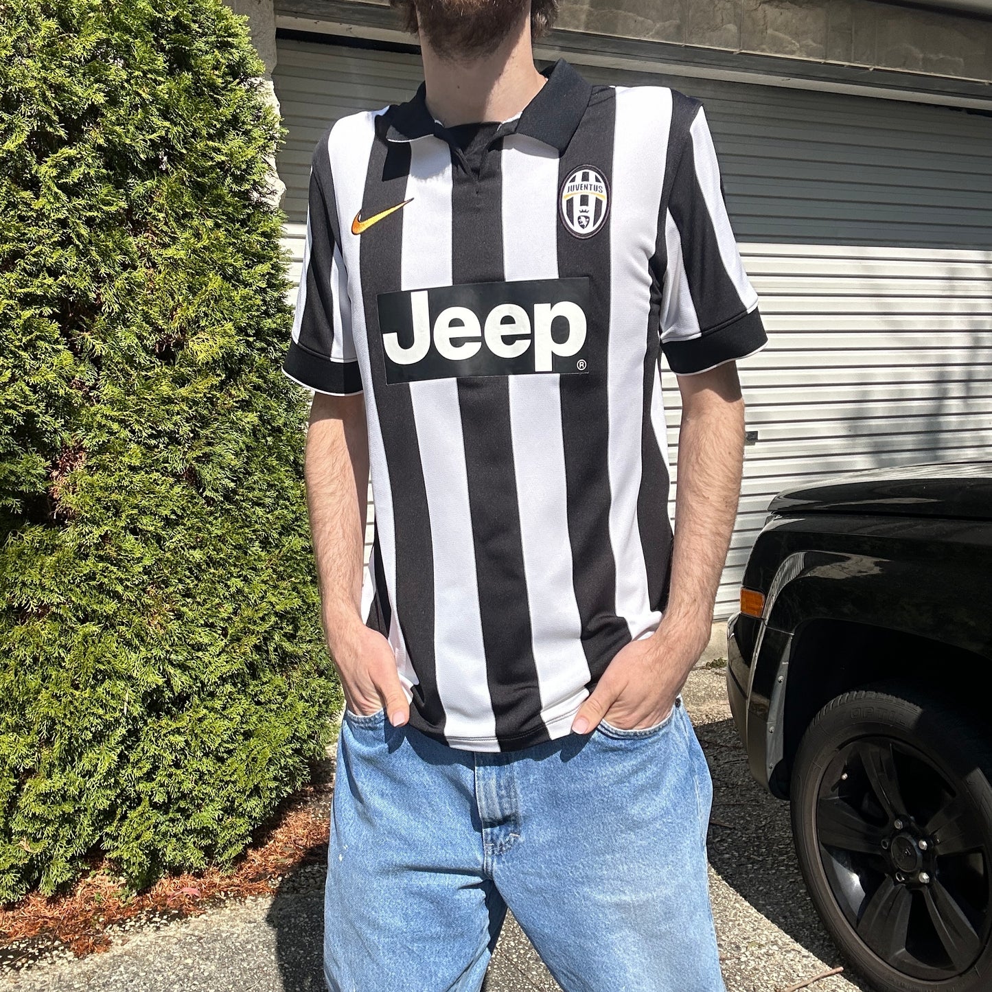 2000's Juventus Football Nike Jersey - M/L