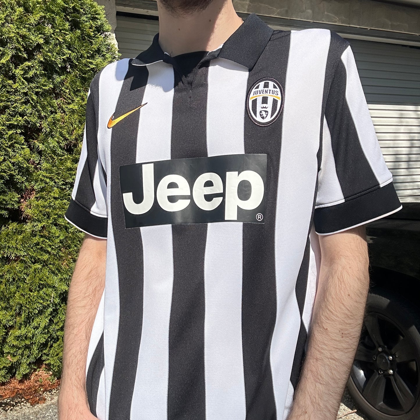 2000's Juventus Football Nike Jersey - M/L