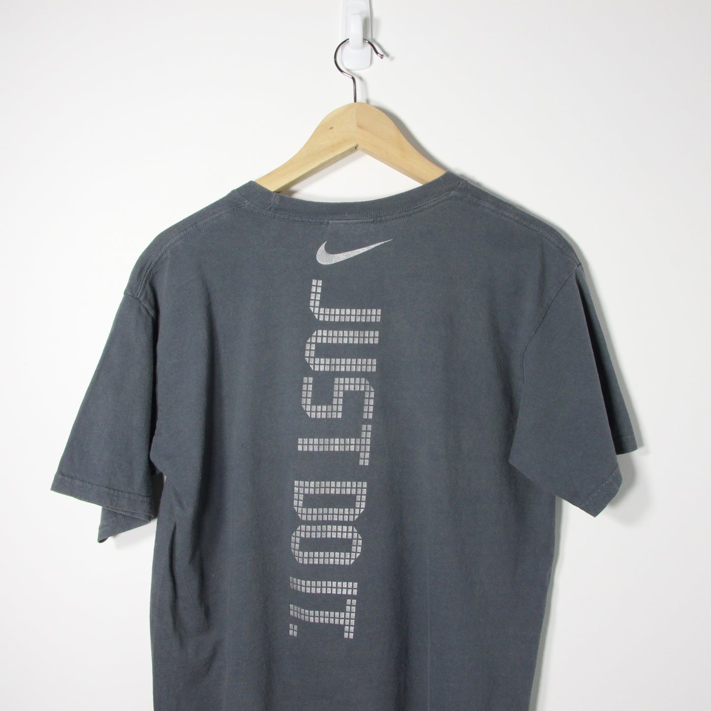 2000's Nike Double Sided Graphic Tee - L