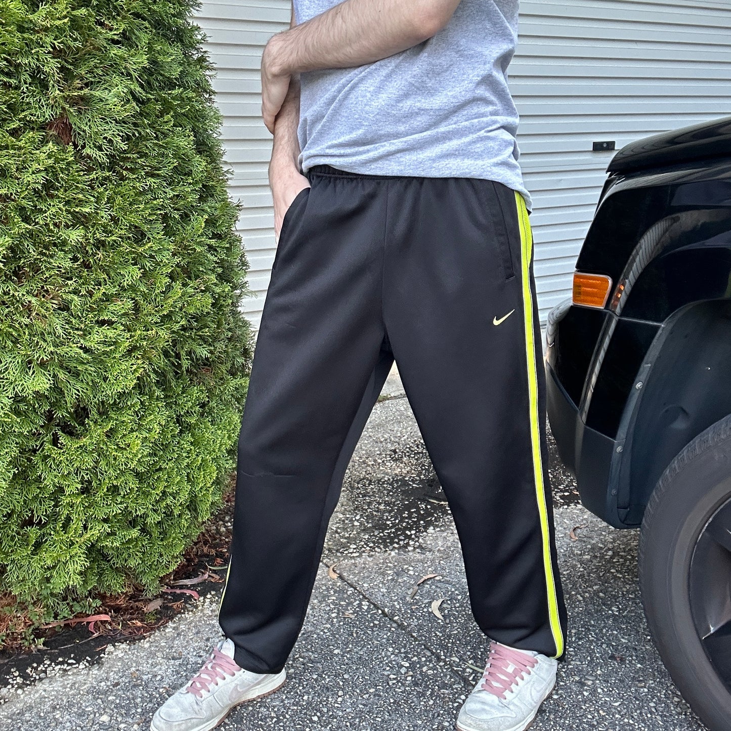 Vintage Black & Green NIke Track Pants -XL
