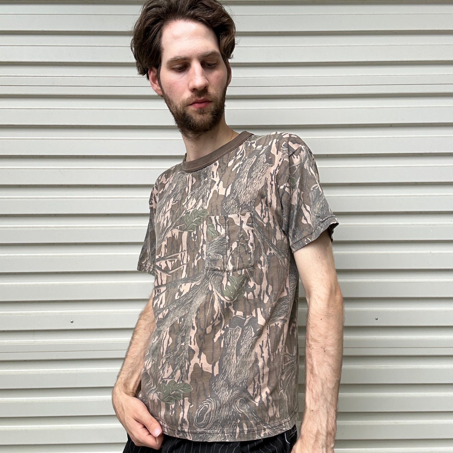 Vintage Realtree Camo Pocket Tee - L
