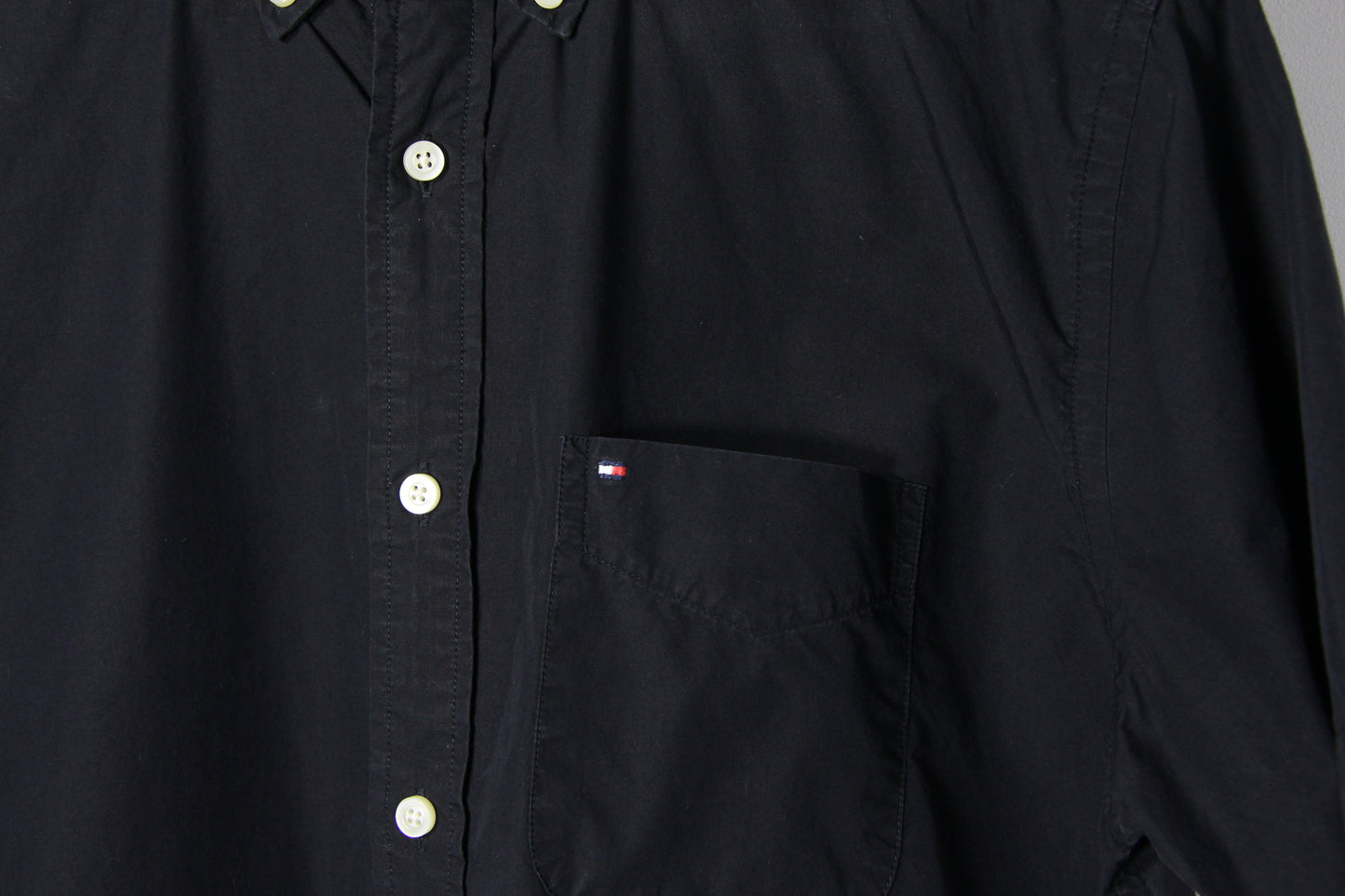 Vintage Tommy Hilfiger Short Sleeve Button Up - M