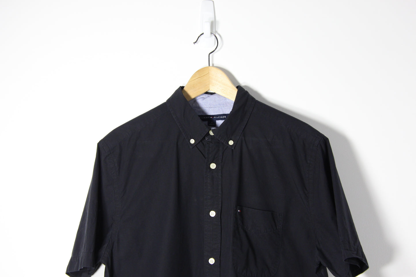 Vintage Tommy Hilfiger Short Sleeve Button Up - M