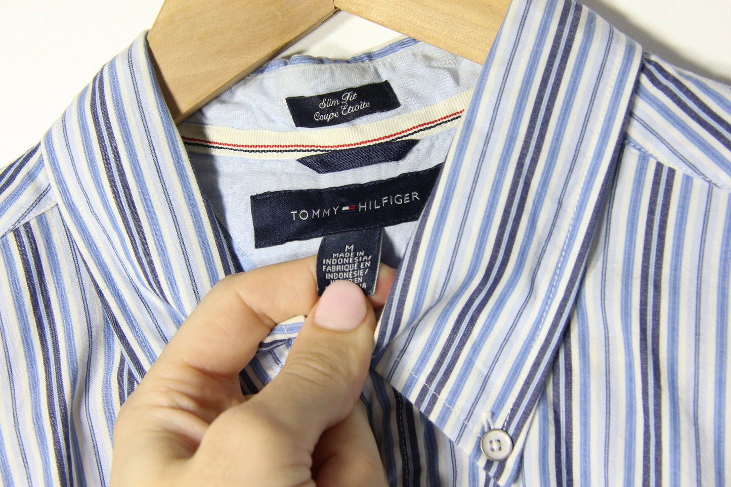 Vintage Tommy Hilfiger Short Sleeve Button Up - M
