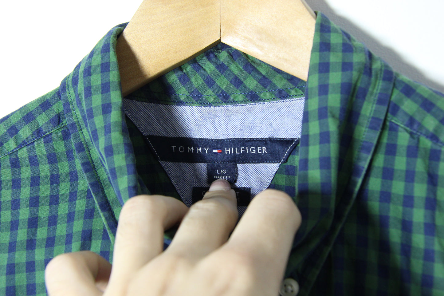 Vintage Tommy Hilfiger Long Sleeve Button Up - L