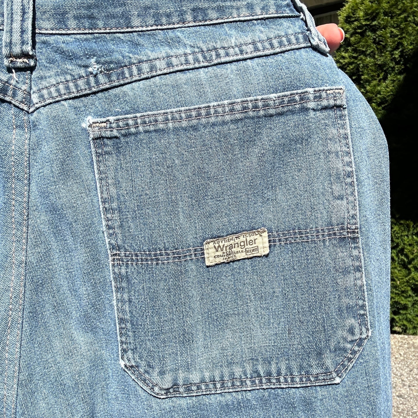 Vintage Wrangler Denim Jorts - 32"