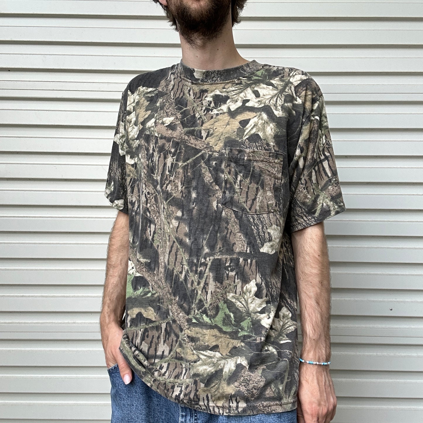 Vintage Realtree Camo Tee - L