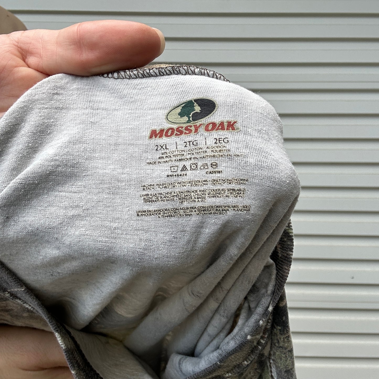 Vintage Realtree Mossy Oak Camo Tee - XXL