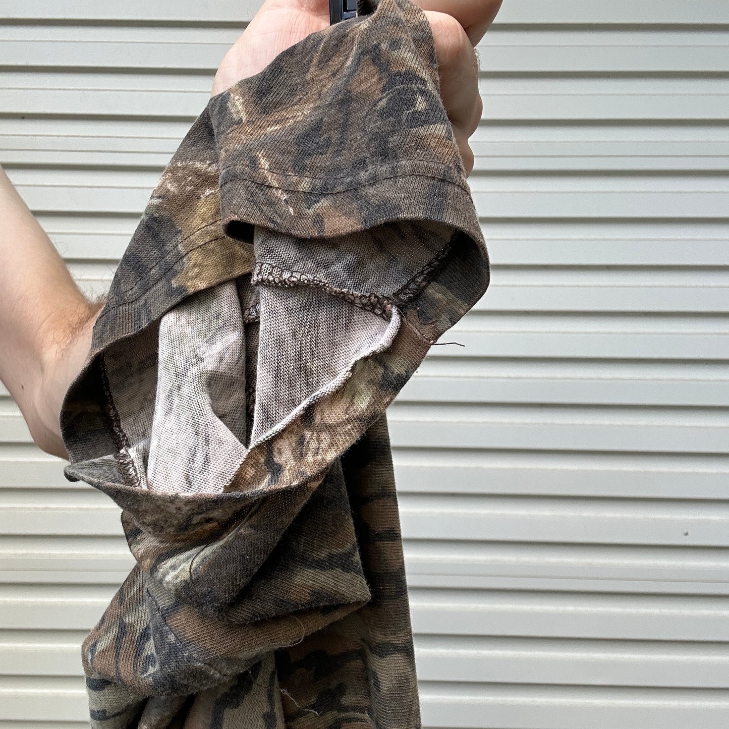 Vintage Realtree Camo Tee - L