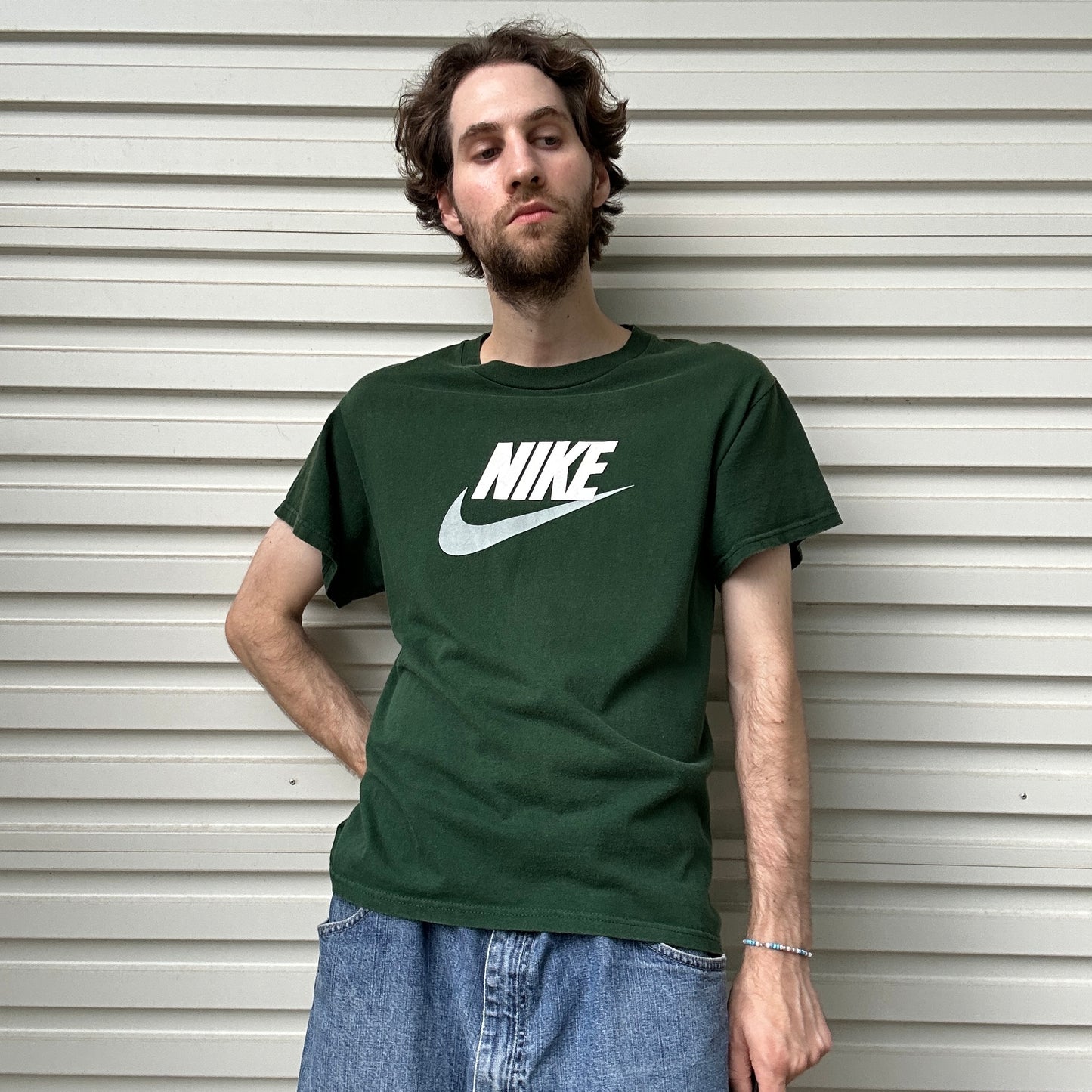 Vintage 90's Nike Graphic Tee - M