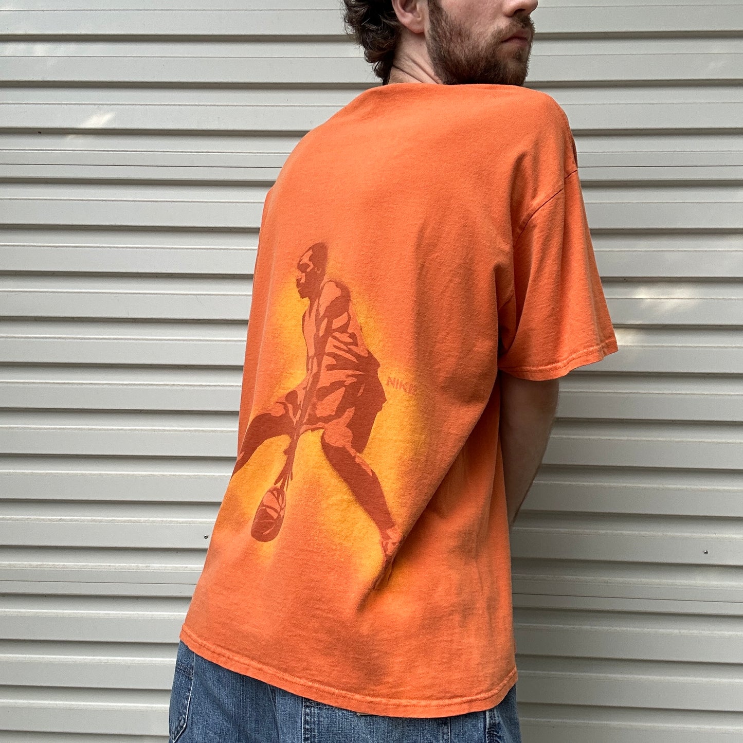 Vintage Nike Basketball Grapic Tee - XL