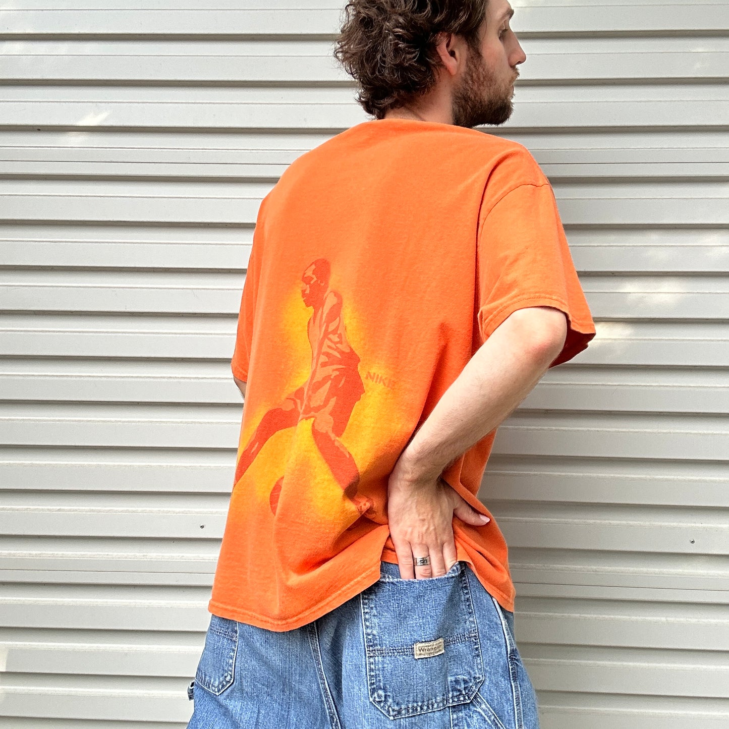 Vintage Nike Basketball Grapic Tee - XL