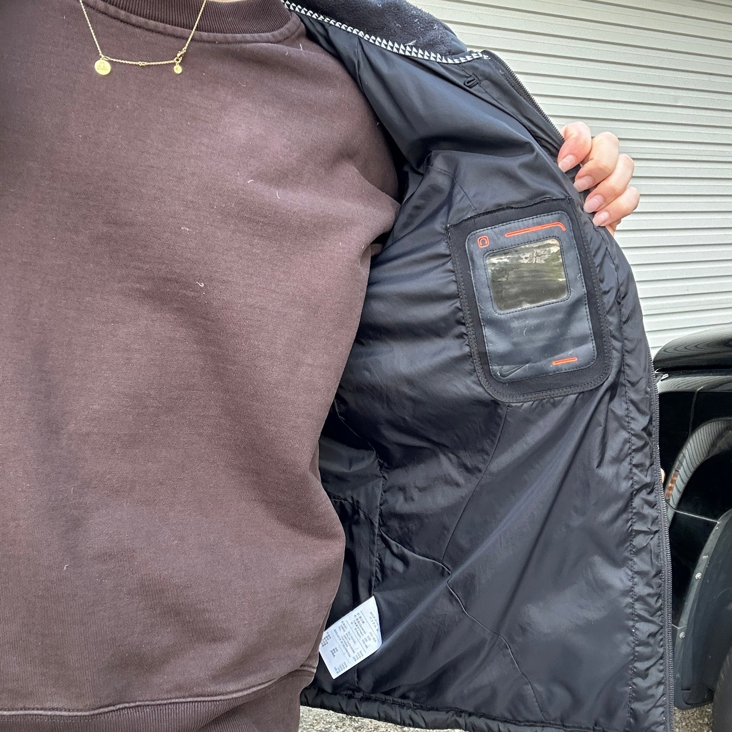 Vintage 2000's Nike Puffer Jacket - L