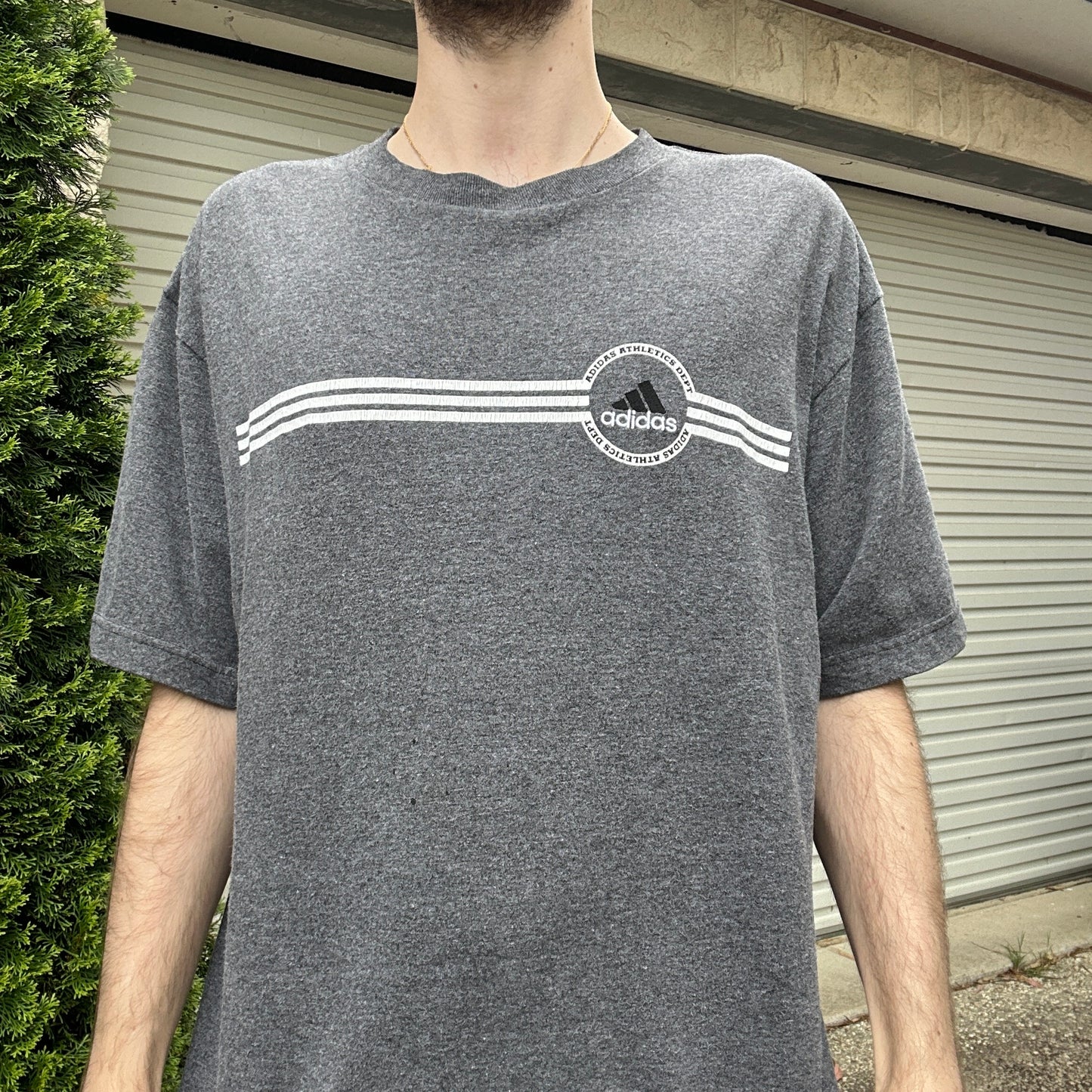 2000's Grey Adidas Graphic Tee - L