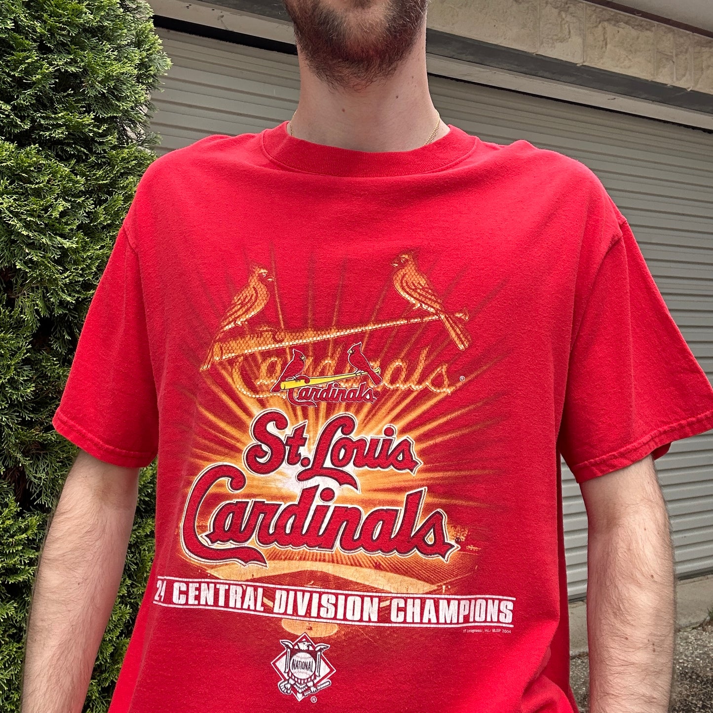 Vintage Red Cardinals Graphic Tee - M