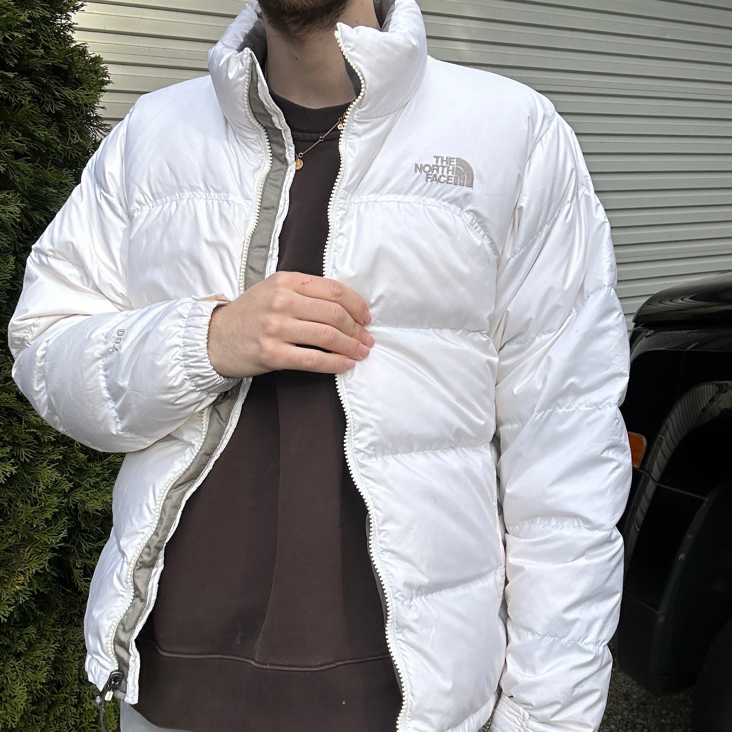 Vintage 2000's White North Face Puffer Jacket - L(W)