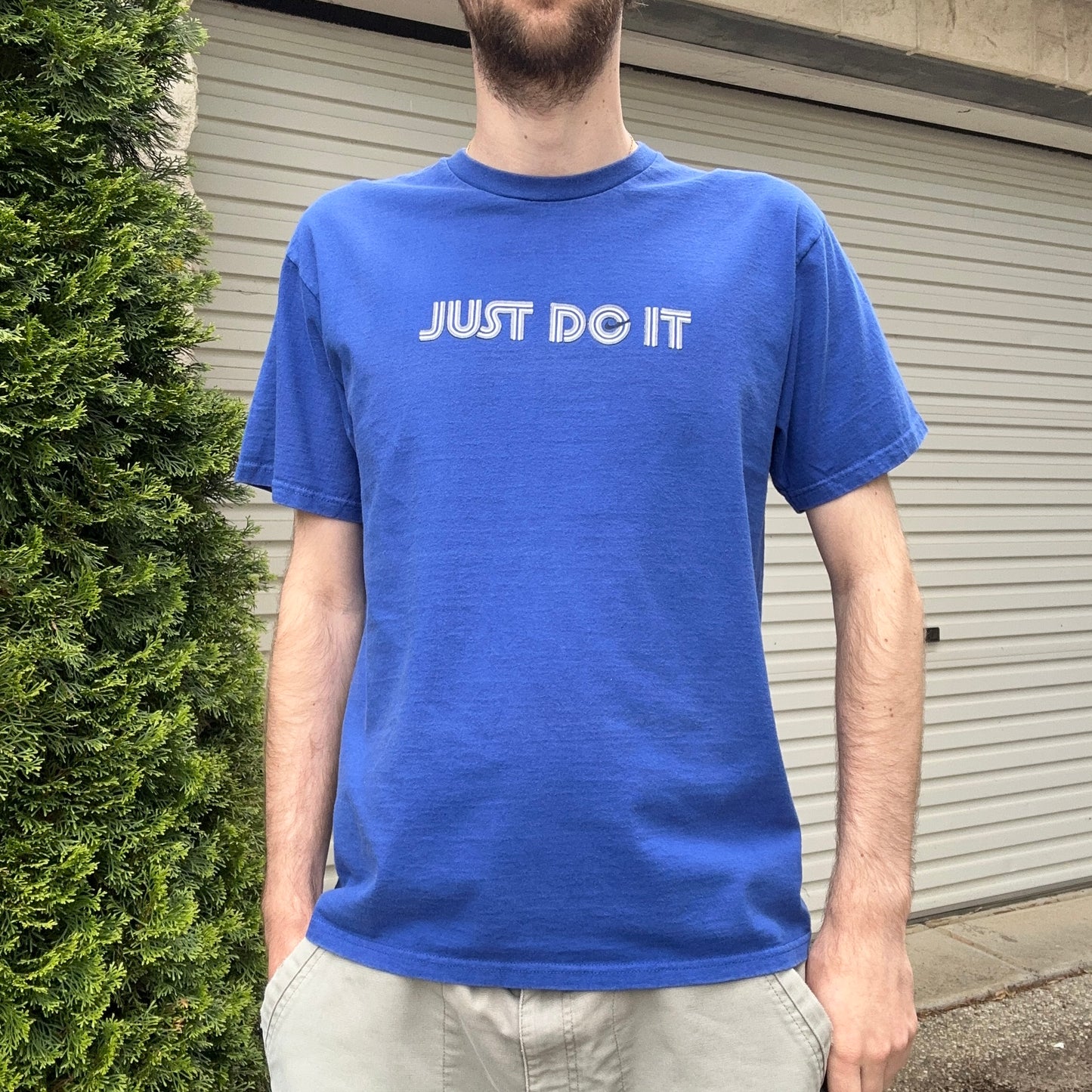 Vintage Nike Just Do It Graphic Tee - M