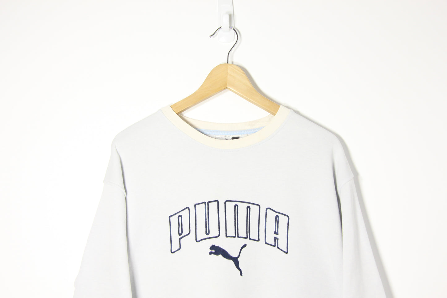 2000's Puma Embroidered Sweatshirt - M/L