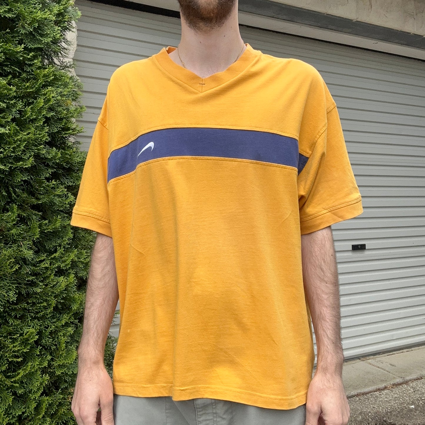 Vintage Nike Bootleg Embroidered Tee - XL