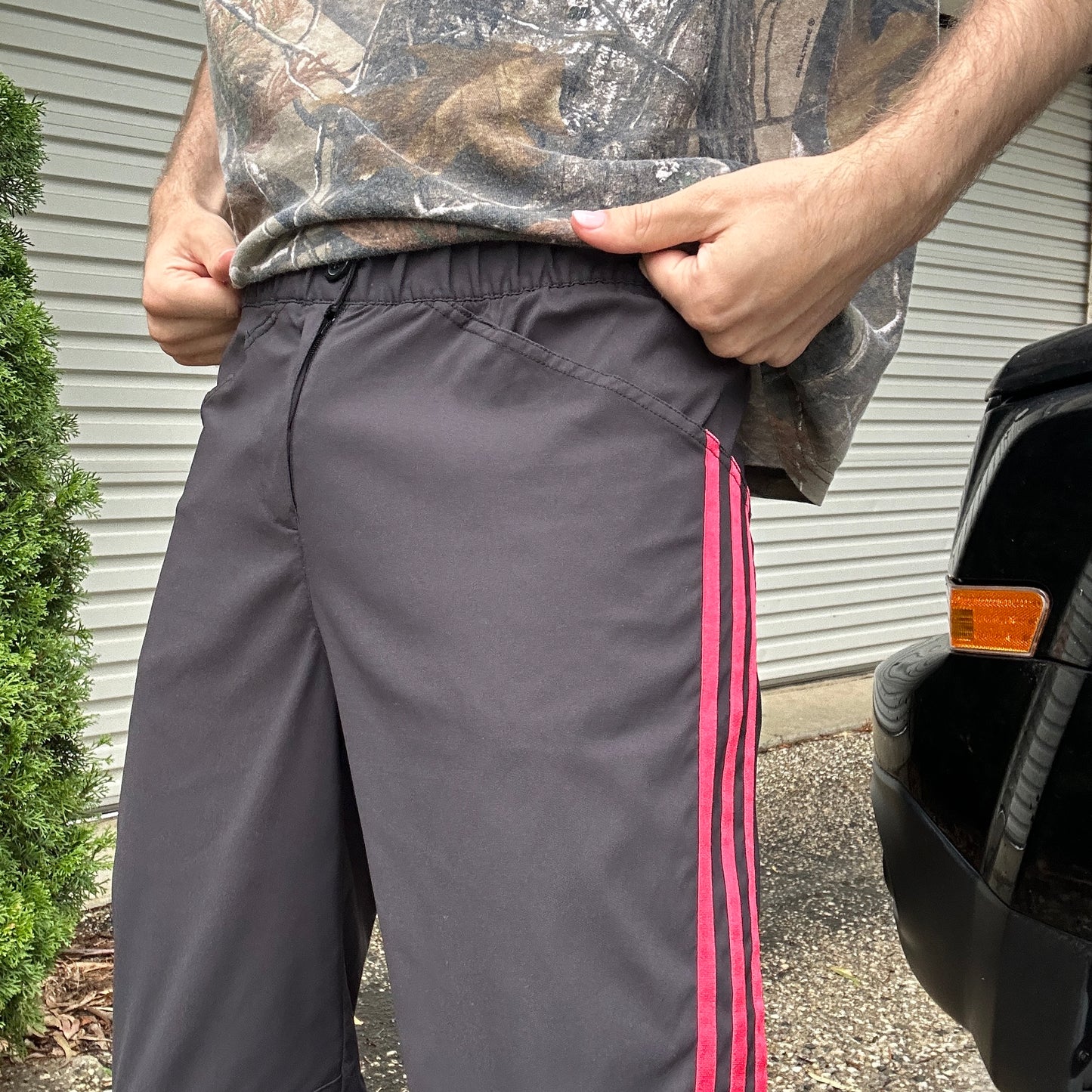 Vintage Black and Red Adidas Trackpants - L(W)