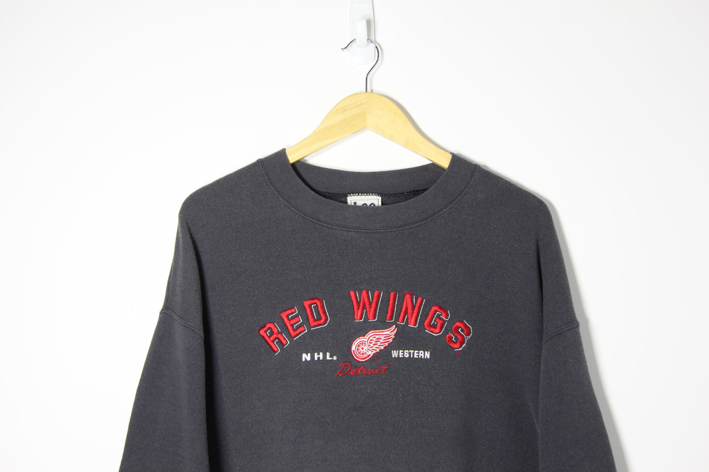 1990's Red Wings NHL Sweatshirt - L