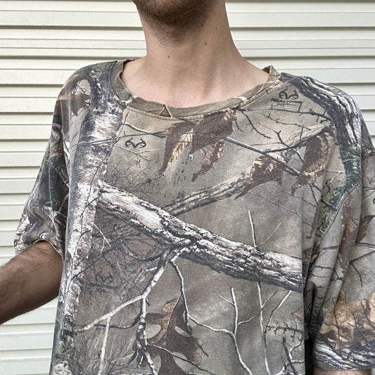 Vintage Realtree Camo Tee - XXL
