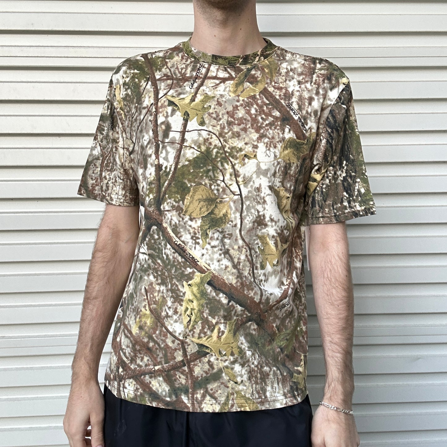 Vintage Realtree Camo Tee - M