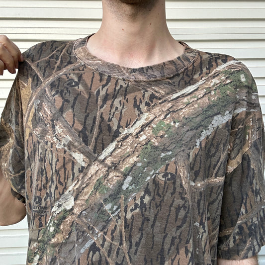 Vintage MossyOak Camo Tee - L