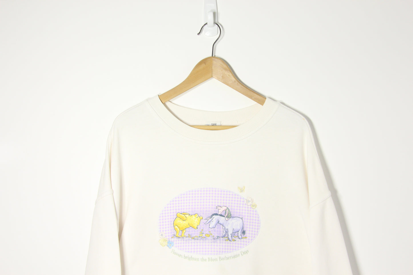 Vintage Winnie the Pooh Graphic Sweatshirt - L