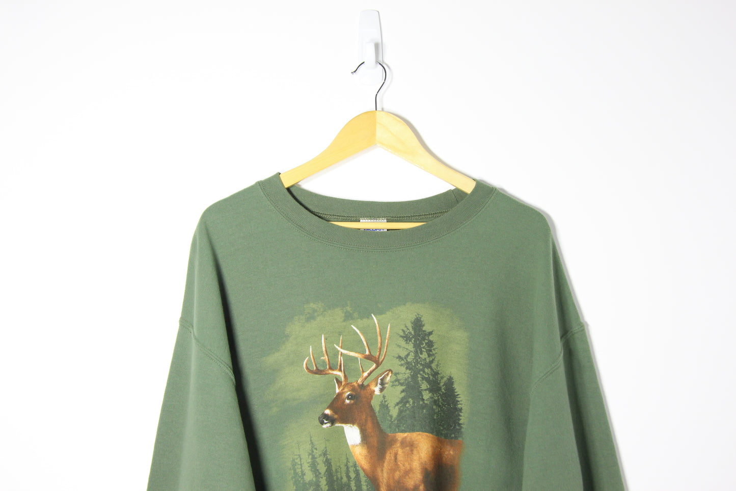 Vintage Deer Nature Graphic Sweatshirt - M/L