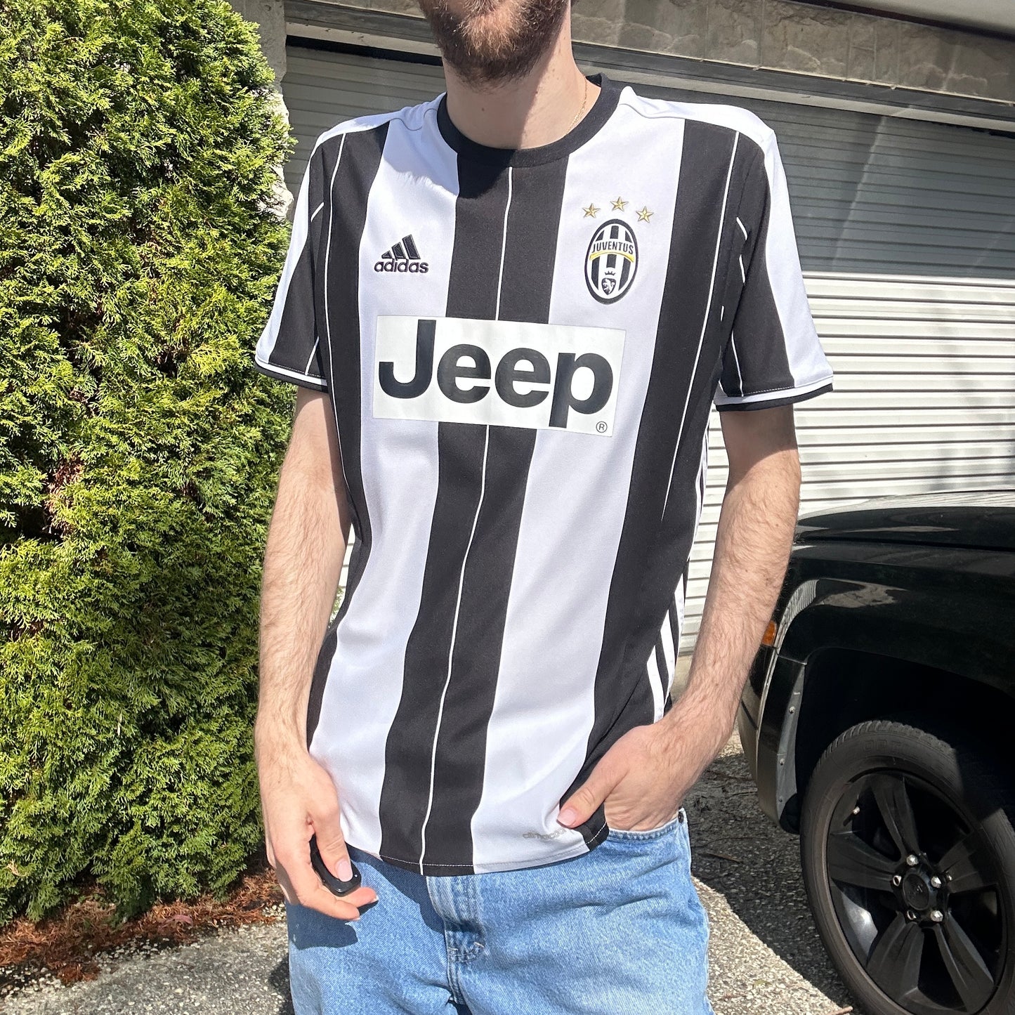 2000's Juventus Football Adidas Jersey Striped - M/L