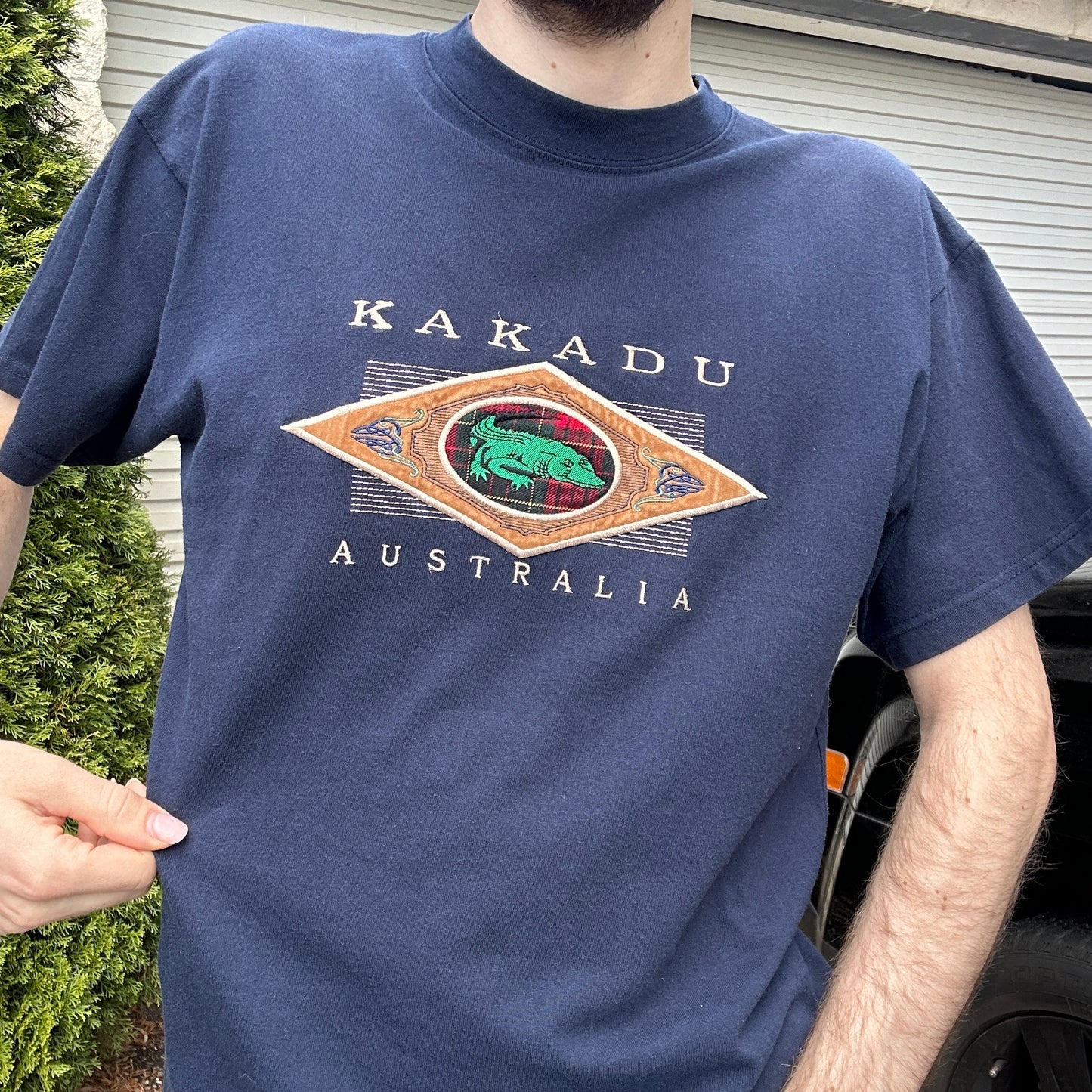 Vintage Kakadu Australia Embroidered - M