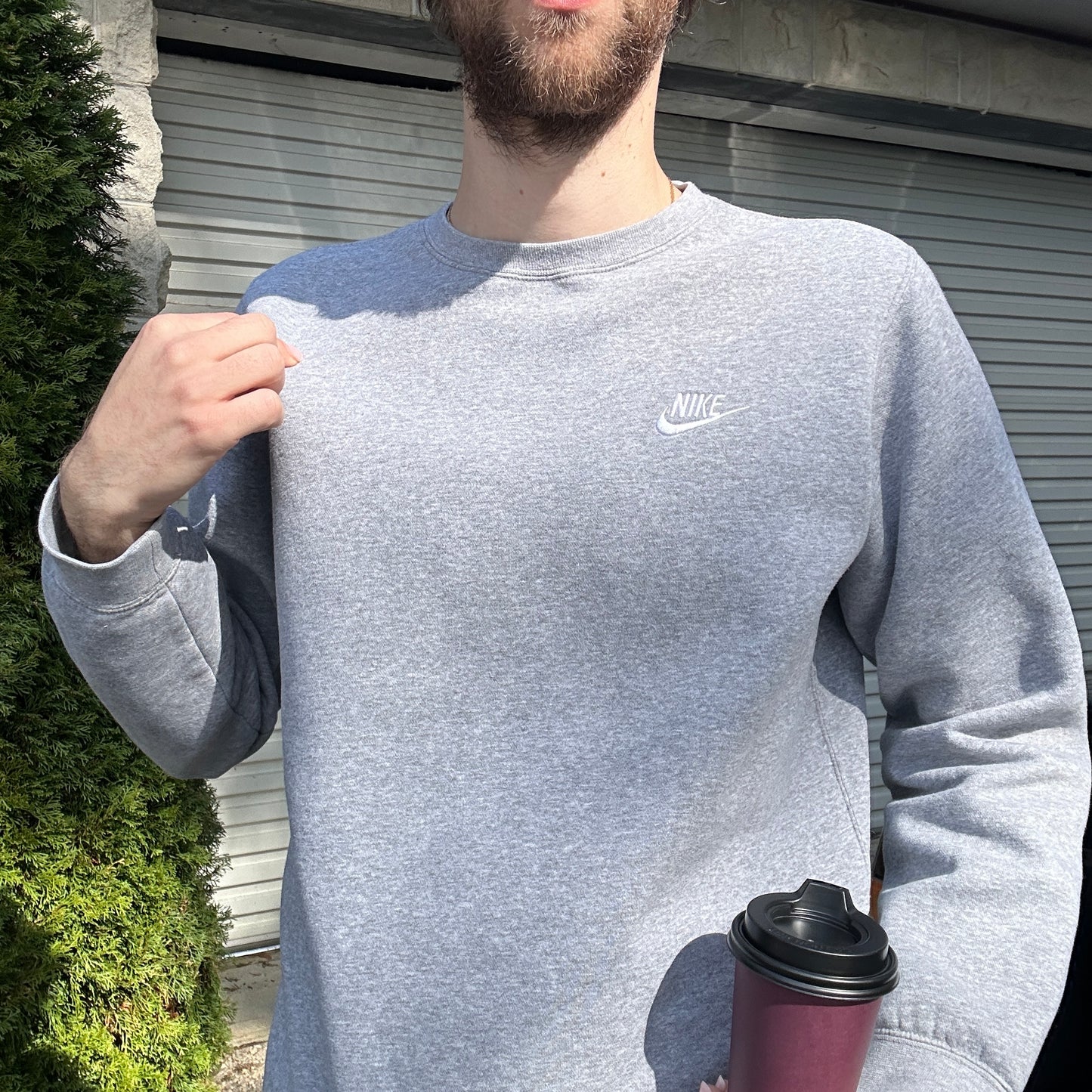 Vintage 2000's Nike Basic Sweatshirt - M