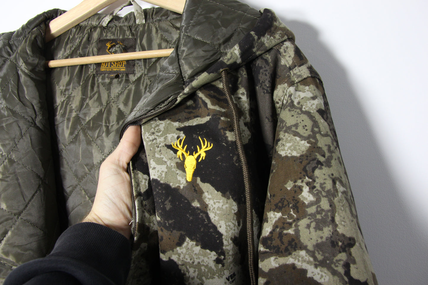 Vintage Hotshot Realtree Camo Jacket - XL