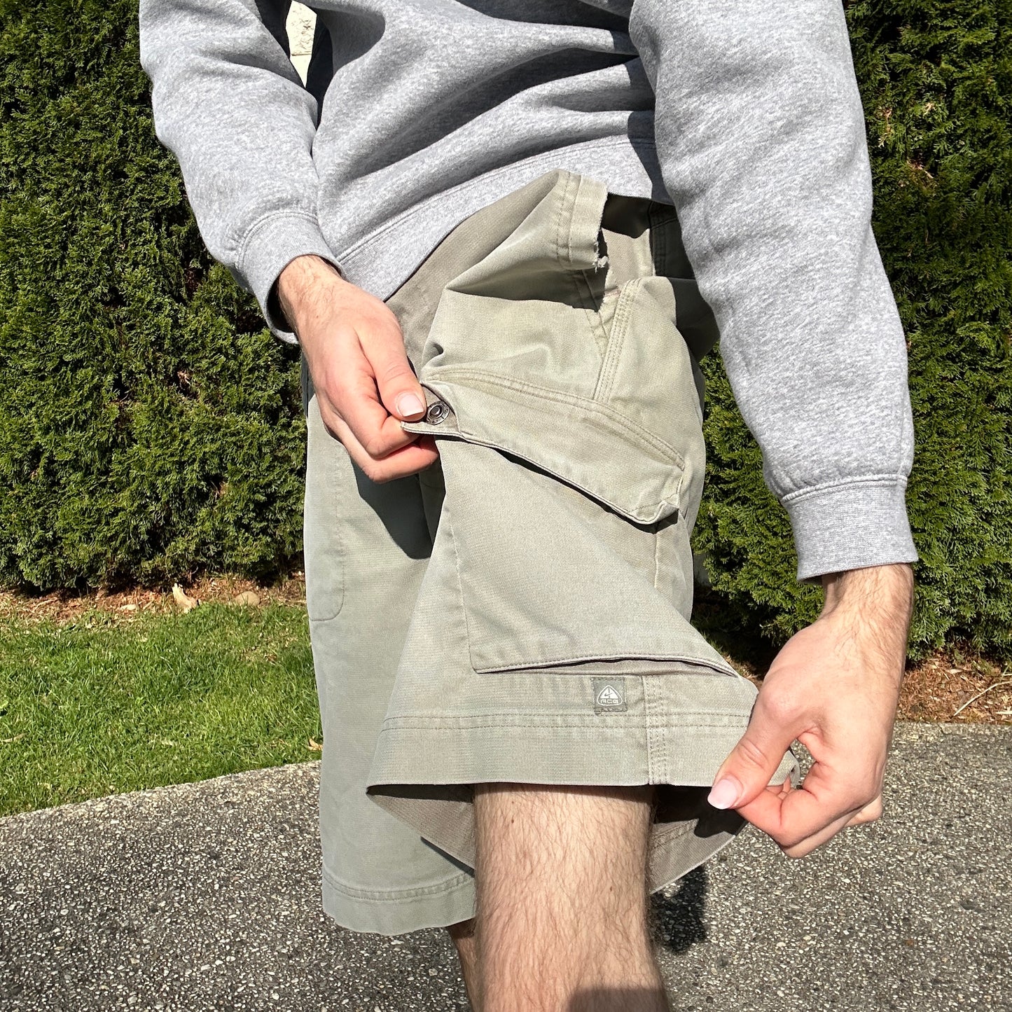 Vintage Nike ACG Cargo Shorts - 34"