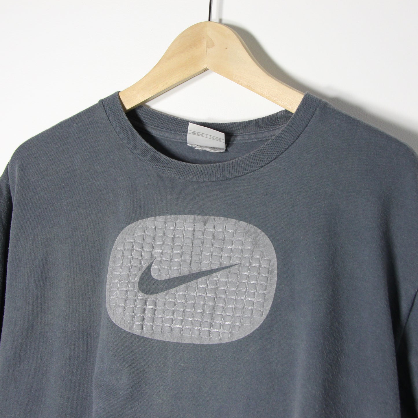 2000's Nike Double Sided Graphic Tee - L