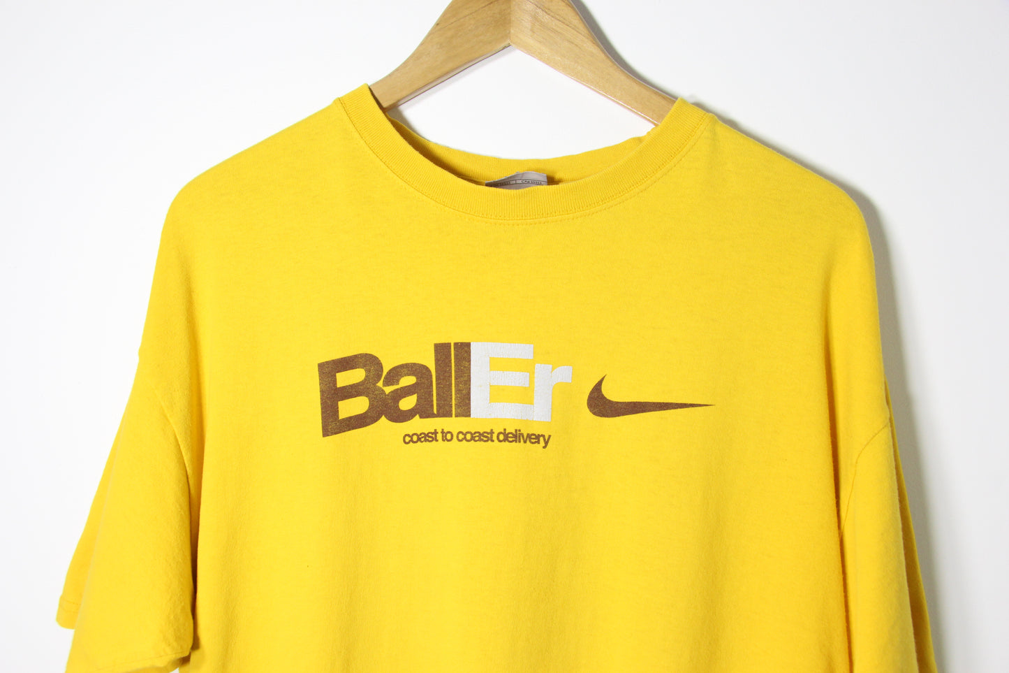 Vintage Yellow Nike T-shirt - L