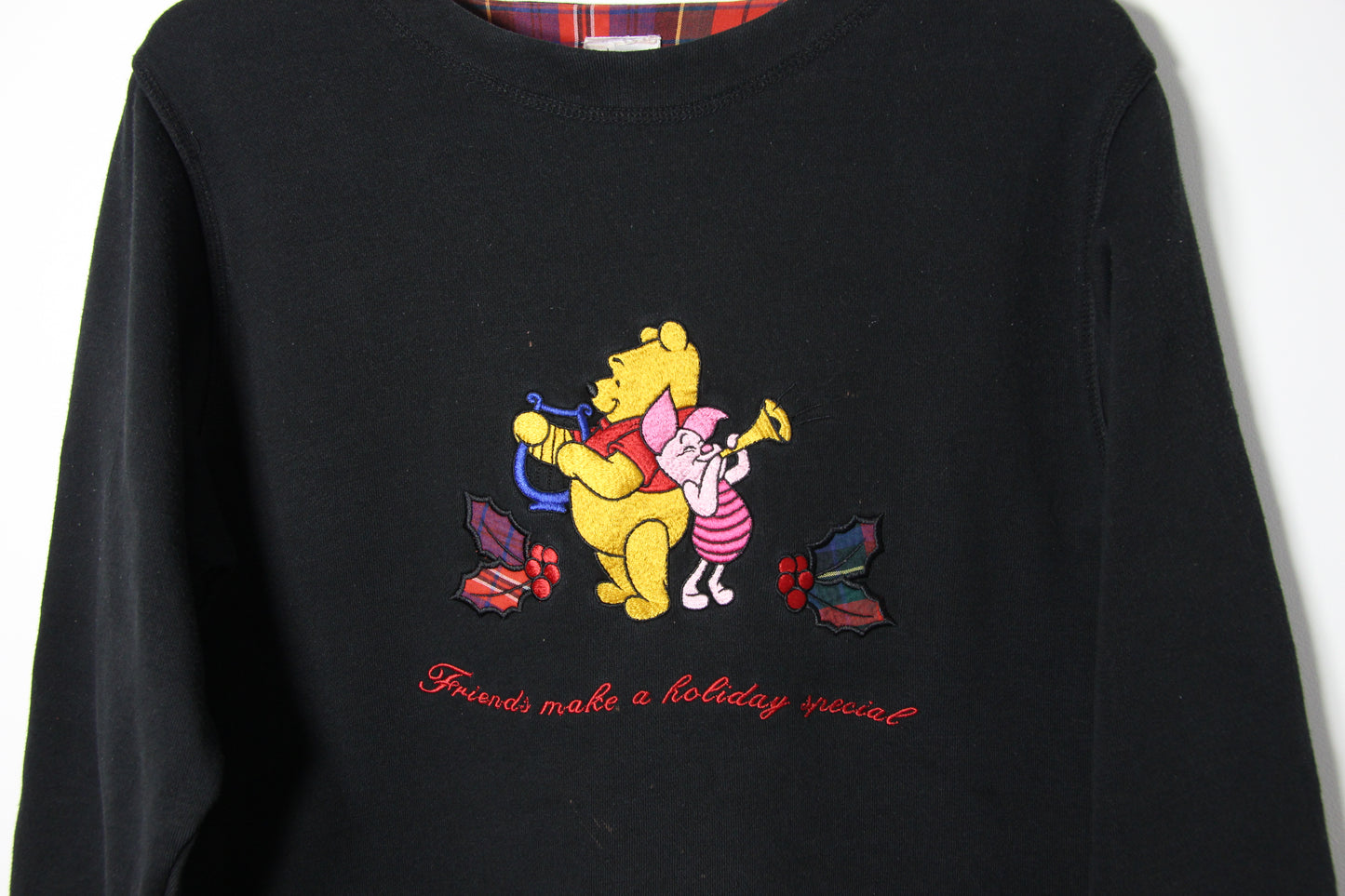 Vintage Winnie the Pooh Sweatshirt - L